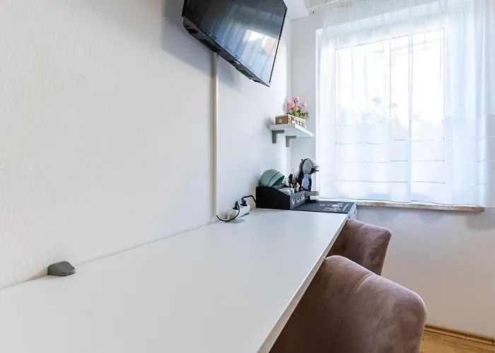 Gostinjska kuća The Rozolina 3*