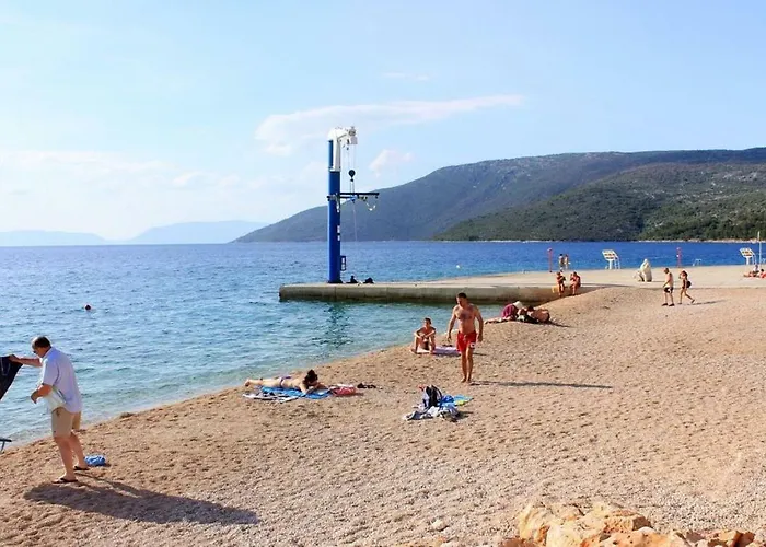 Gostinjska kuća The Rozolina Cres